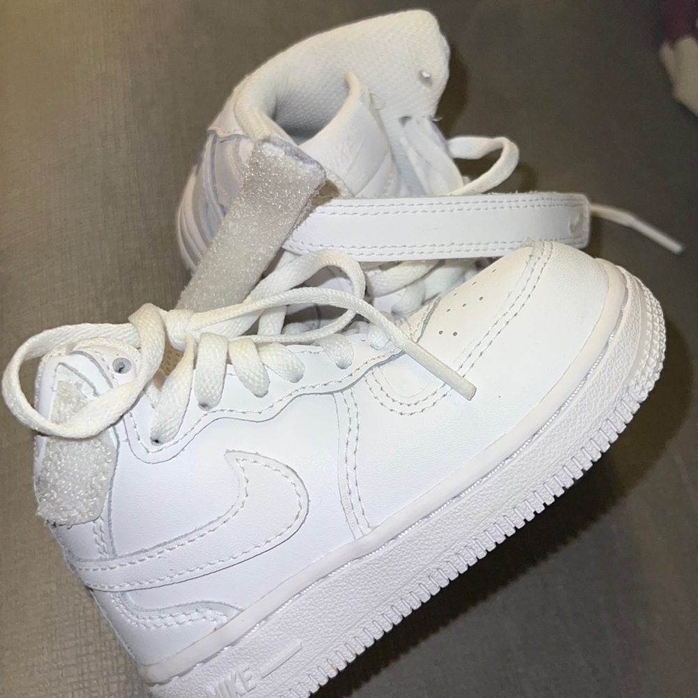 New high top Airforce 1’s